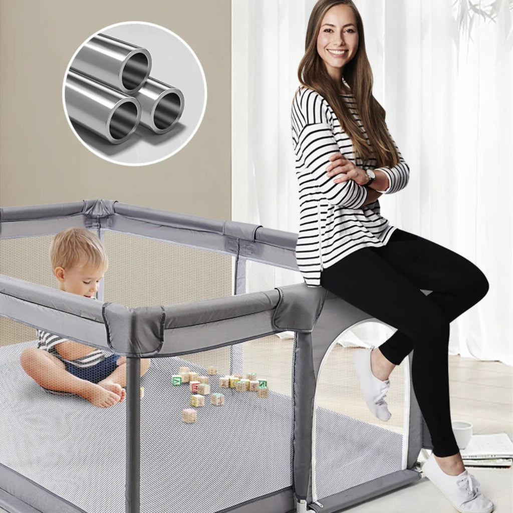 Parc de jeu bébé avec barrière sécurisée enfant solide