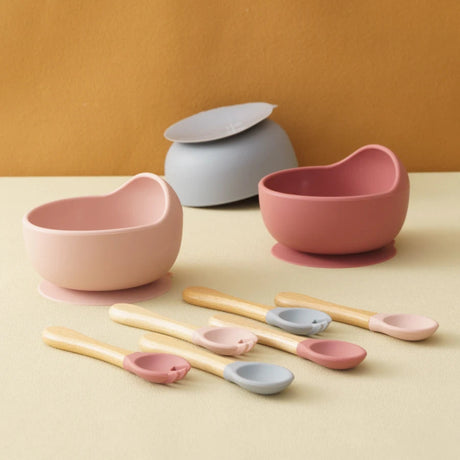 bol ventouse et couverts bebe en silicone  