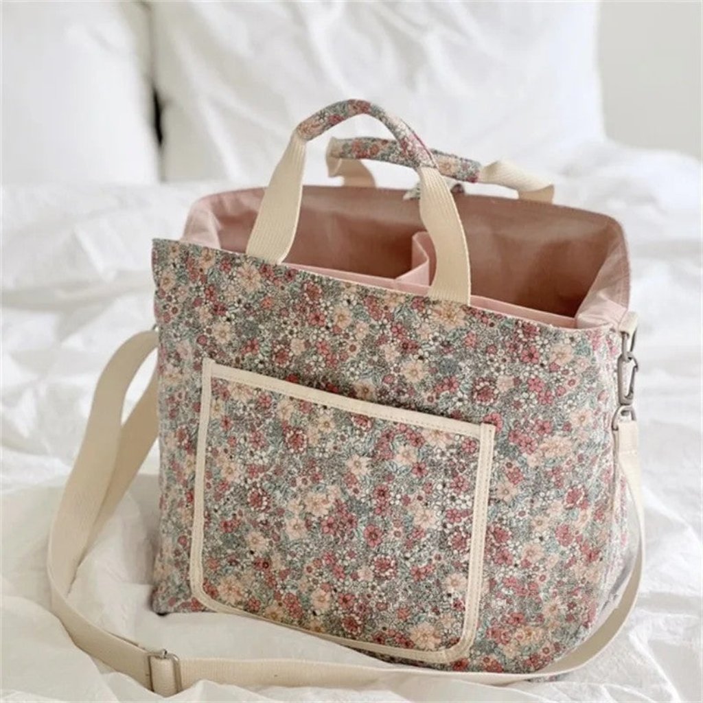Sac à langer avec rangement optimisé ouvert